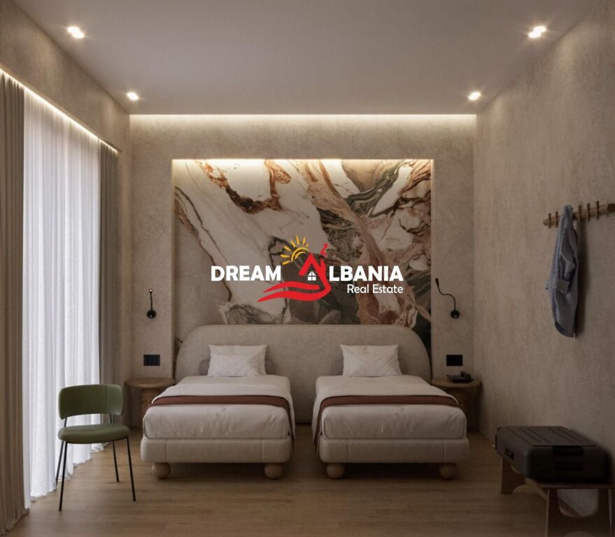 Shitet ose jepet me Qera Hotel 4 katesh në Potam, Himarë (ID 4151185)