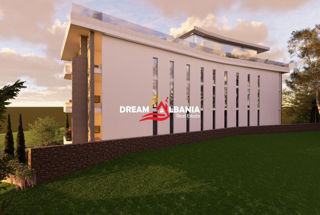 Shitet ose jepet me Qera Hotel 4 katesh në Potam, Himarë (ID 4151185)