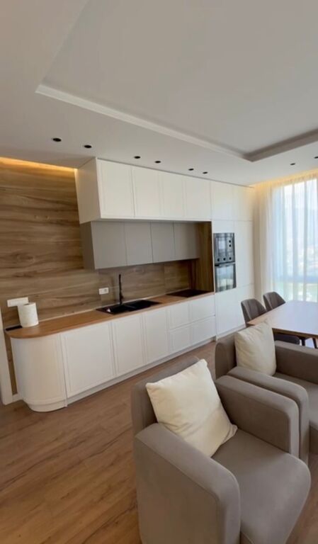 Affitto | Apartament 1 + 1 | Bulevardi i Ri | 700 €/mese