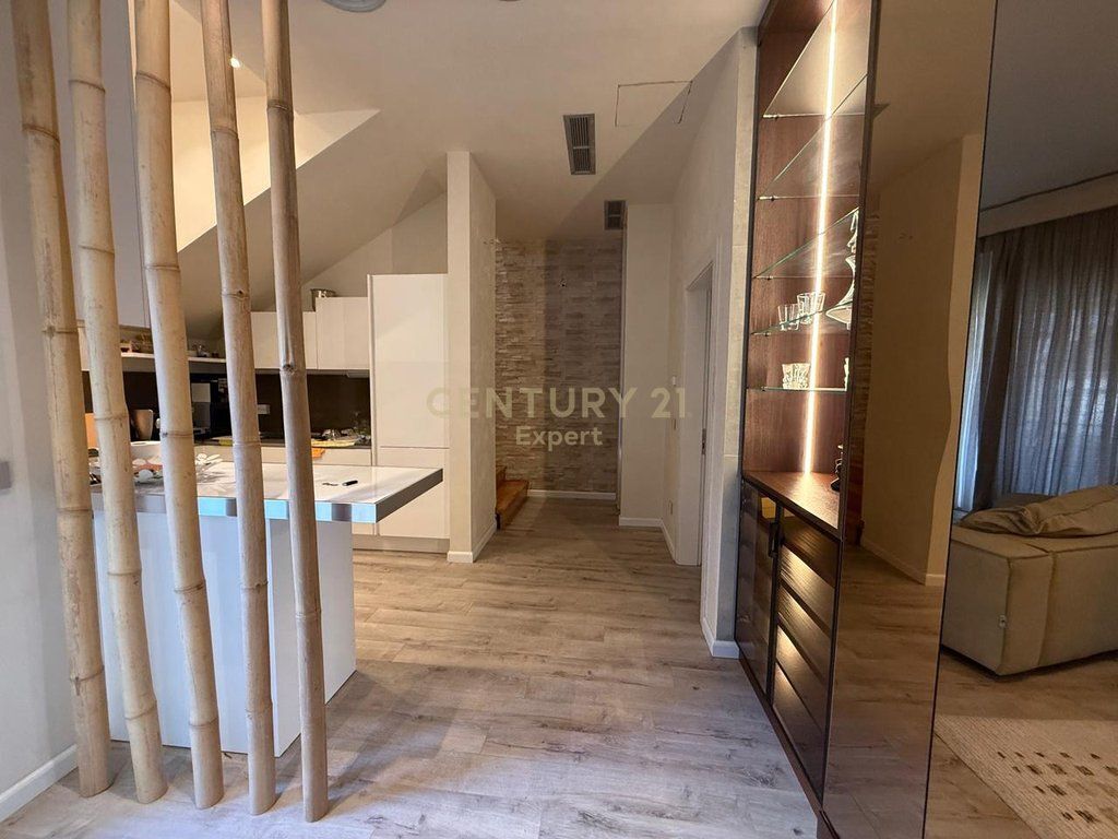 VENDIAMO DUPLEX NELLA RESIDENZA KODRA E DIELLIT 2 !!!