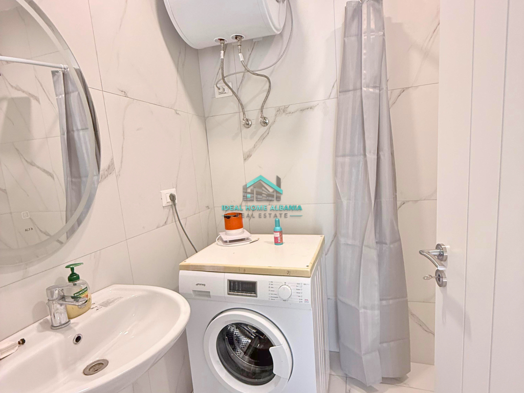Appartamento 1+1 in affitto – Lungomare, Vlorë