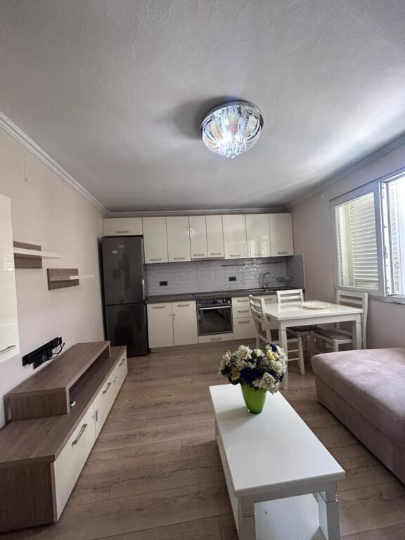 2+1 apartment for sale at Rruga e Dibres