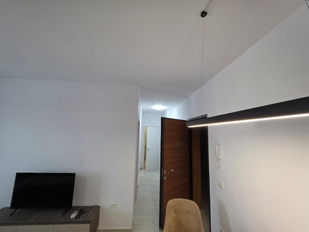 Apartment 2+1 for rent opposite Zojes se Keshillit te Mire