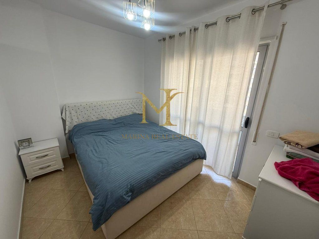 Apartament me qera 1+1 Durrës, Plazh Hekurudha Kompleksi EKA