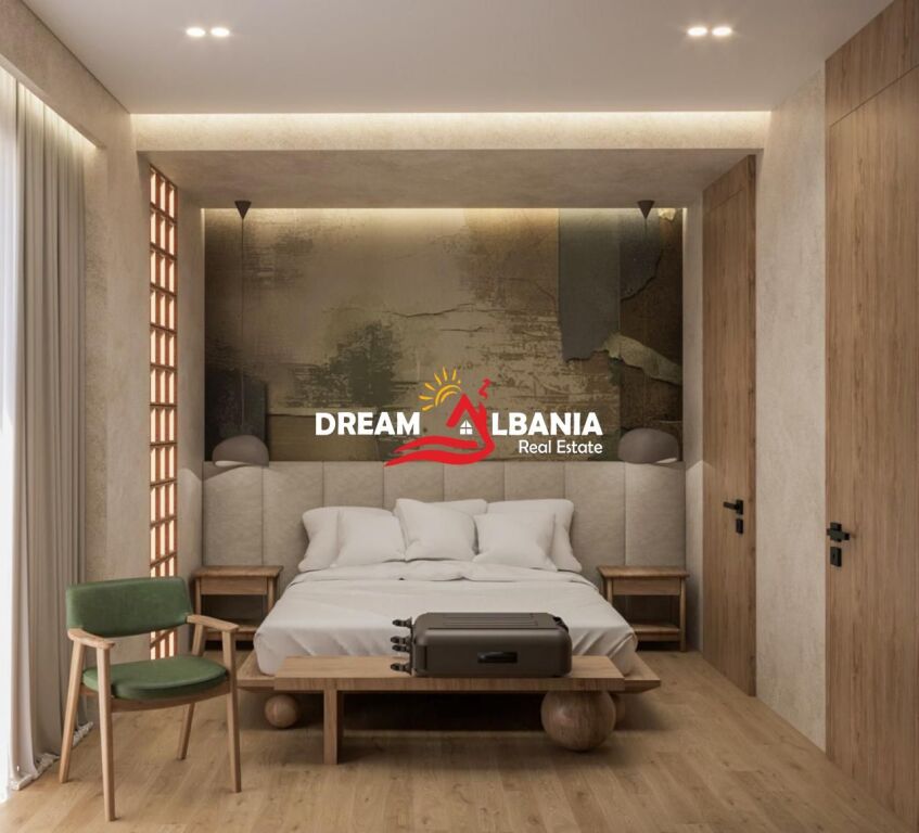 Shitet ose jepet me Qera Hotel 4 katesh në Potam, Himarë (ID 4151185)