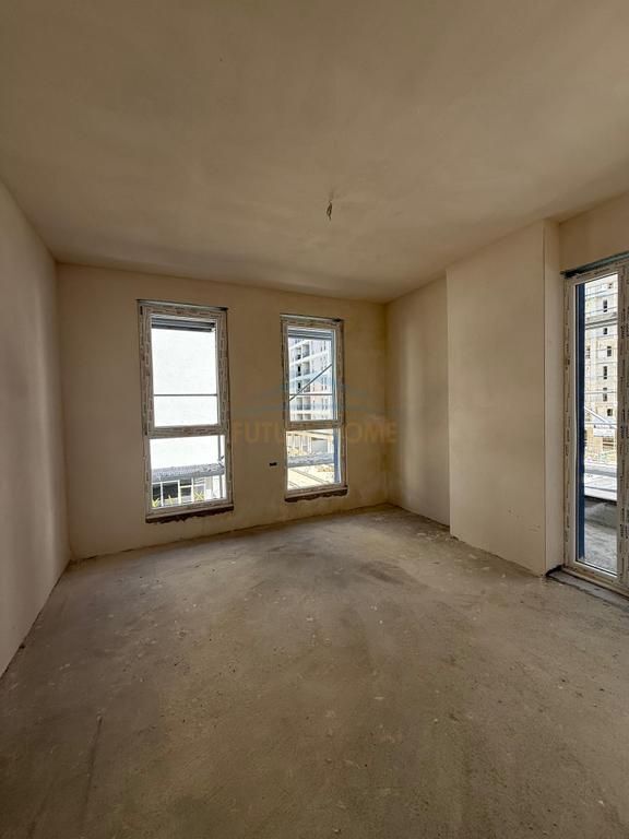 In vendita, Appartamento 2+1, Univers City, Tirana
