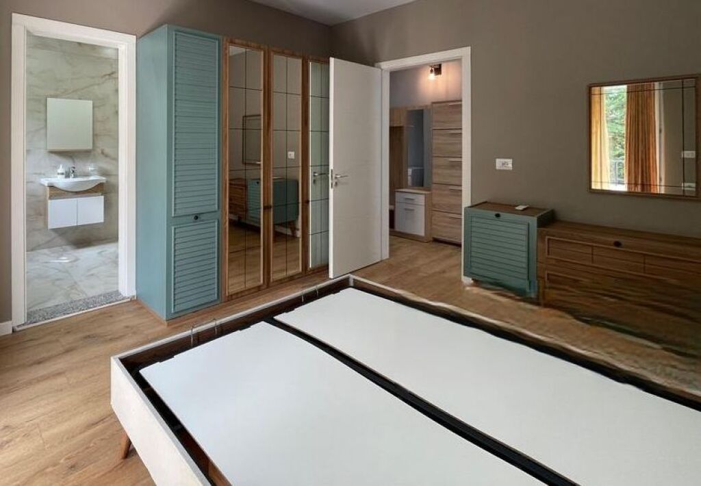 APARTMENT FOR RENT 2+1+2+PARKING SPOT AT THE BOTANICAL GARDEN! 800 € /Month