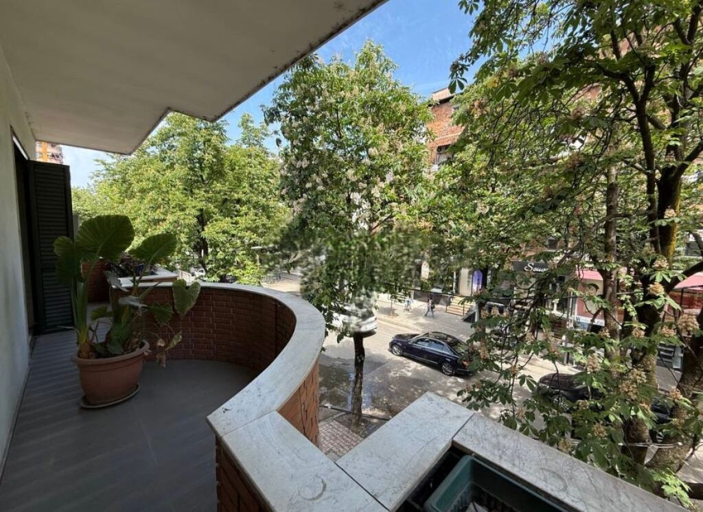 OFFICE FOR RENT – BLLOKU (SAMI FRASHËRI STREET) 2,000 € /Month