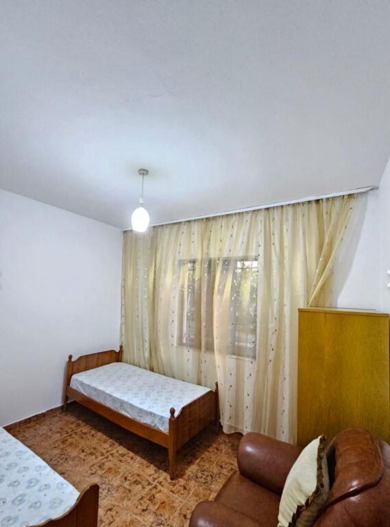 Jepet me qera shtepia 2+1 , Astir prane Viles L 450 mije leke