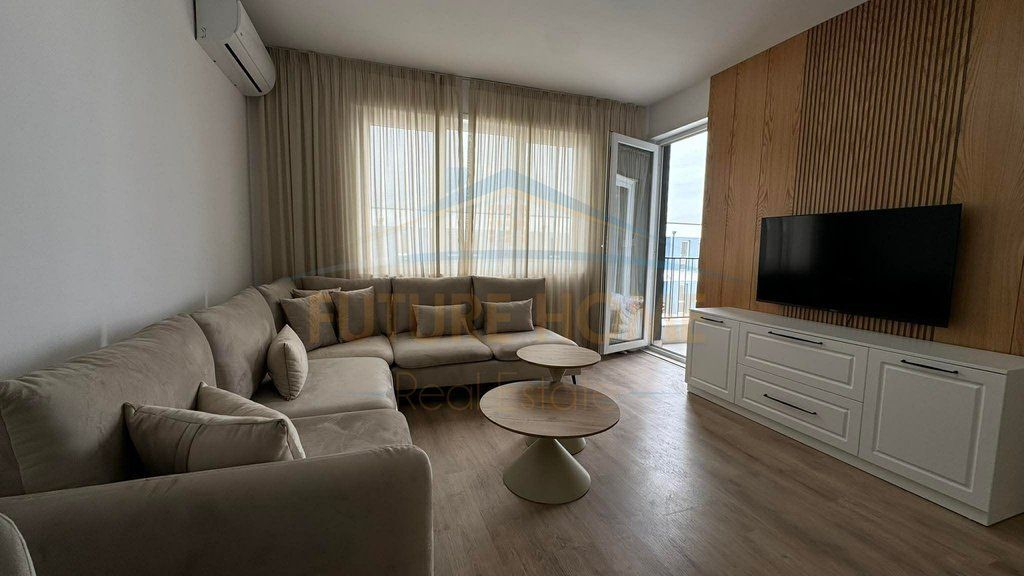 Qera, Apartament 2+1, Univers City