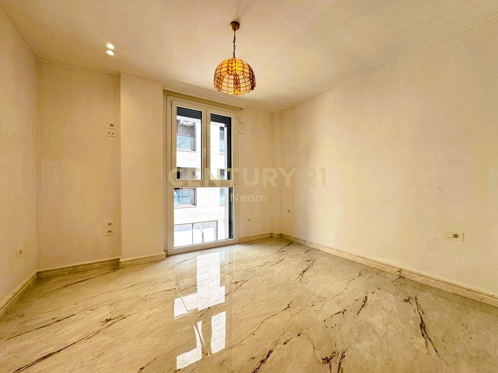 Office Space for Rent Dry Lake!