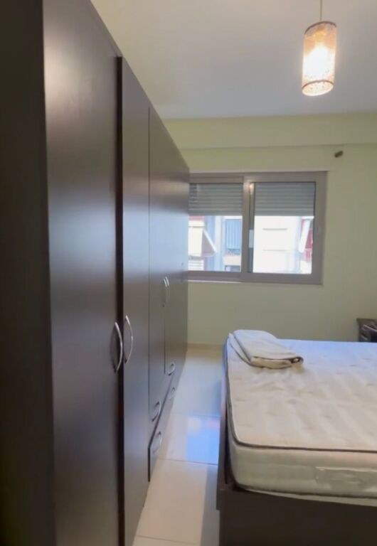 Jepet me qira 1+1 Selite rruga Ibrahim Dervishi 600€