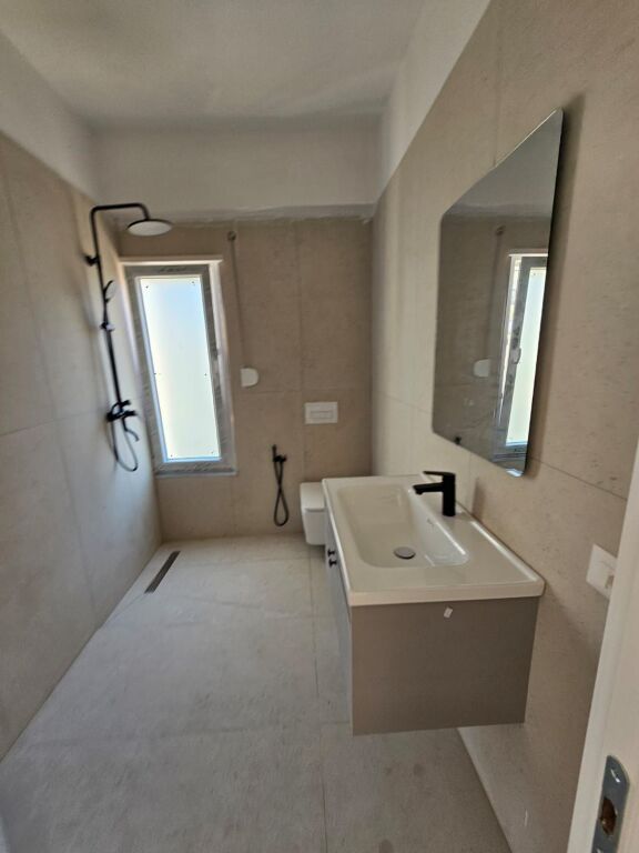 🔵 In vendita: 1+1 Himarë (te kalçeto) 📍 - (120.000 Eu) Sup: 52 m² & 1 posto auto incluso || 120.000 euro || Palazzo appena completato🔥🔥