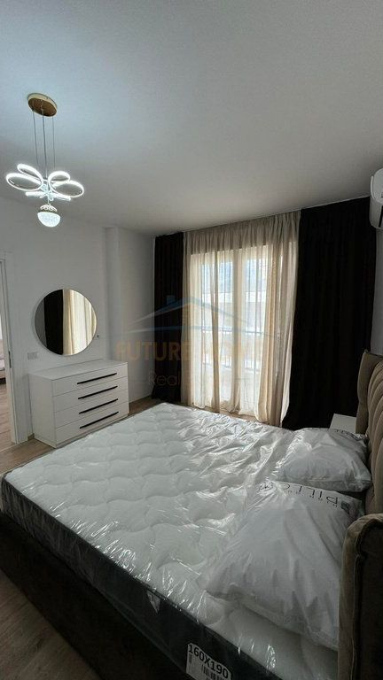Qera, Apartament 2+1, Univers City