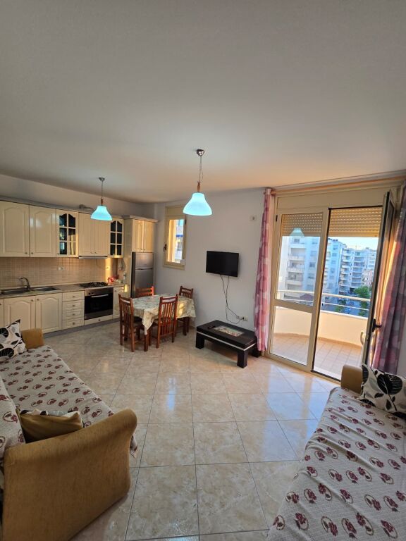🌊 Appartamento 1+1 in affitto – Lungomare, prima linea con vista mare.