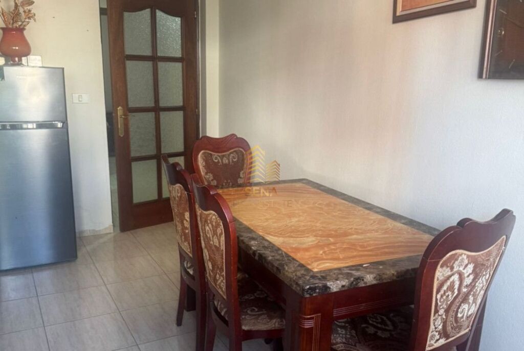 Qira, Apartament 1+1+Kuzhine e Vecuar, Kongresi i Manastirit, 40.000 Lek/Muaj