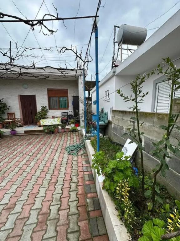 Casa privata in vendita Kënet Durres