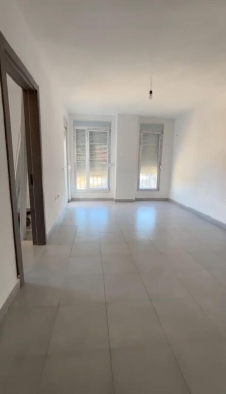 Rent, Apartament 3+1 , 5 Maji, 450 Euro/Muaj