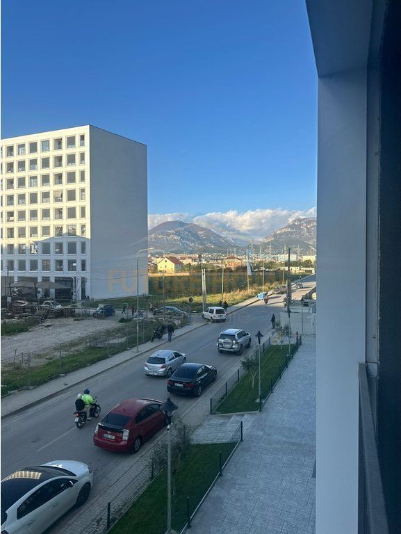 Qera, Apartament 2+1+2+Post Parkimi, Bulevardi Ri, Tirane
