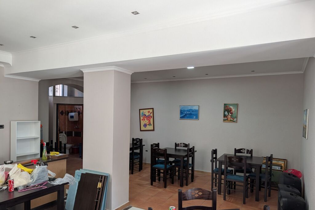 Qera | Ambjent Biznesi | Bulevardi Bajram Curri | 1500 €/muaj