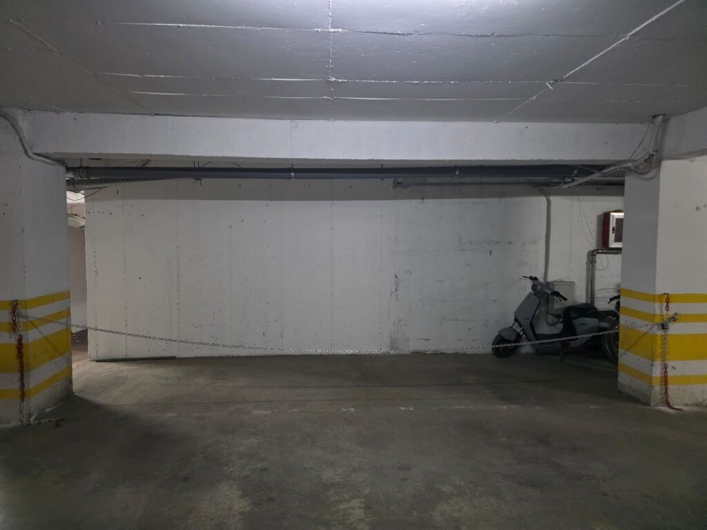 PARKING SPACE FOR SALE, PARIS MUNICIPALITY – PREMIUM LOCATION