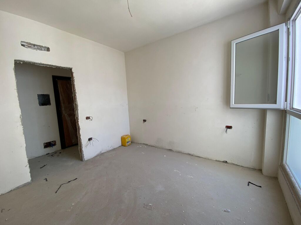 Appartamento 1+1 in vendita – Astir (di fronte a Vila L)