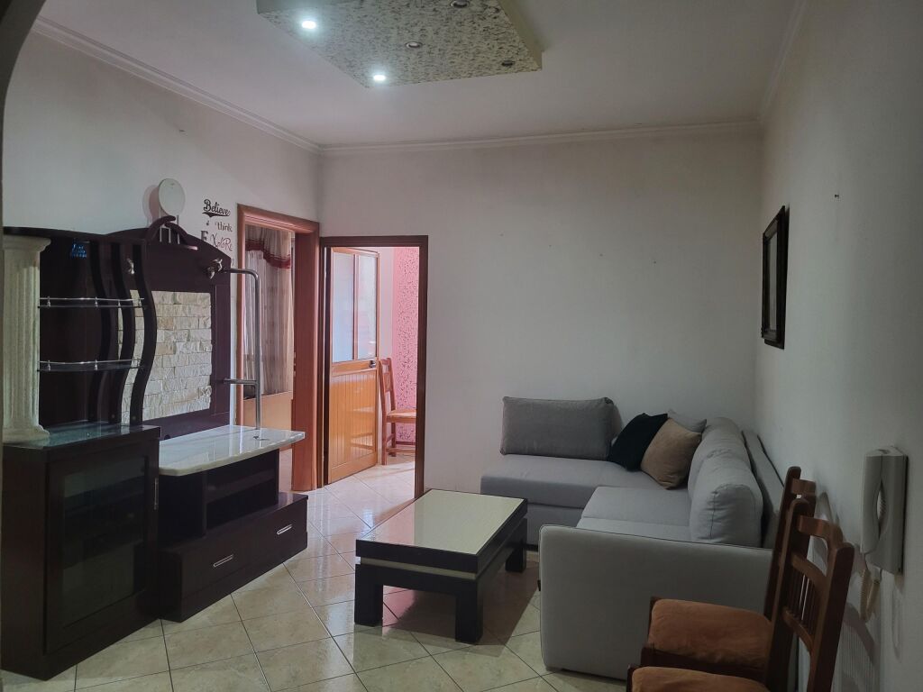 Rent | Apartament 2 + 1 | Astir | 500 €/month