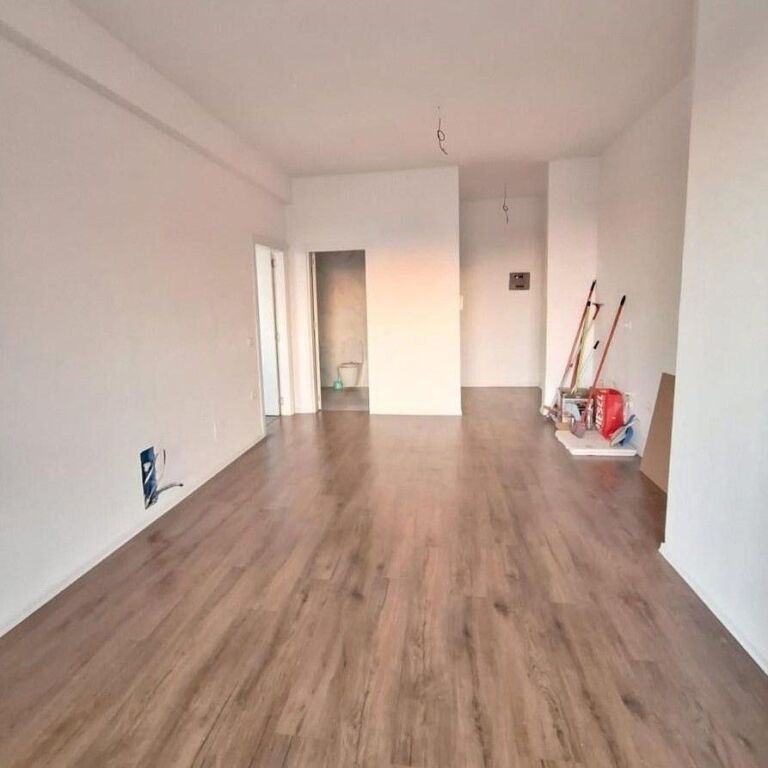 🏡✨ Apartament 1+1 në shitje – Rruga e Kosovarëve ✨🏡