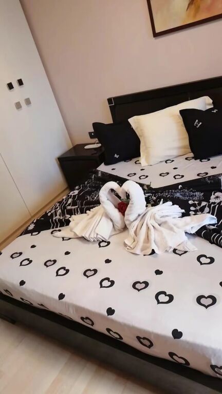 Jepet Me Qera Apartament 1+1+1 Ballkon