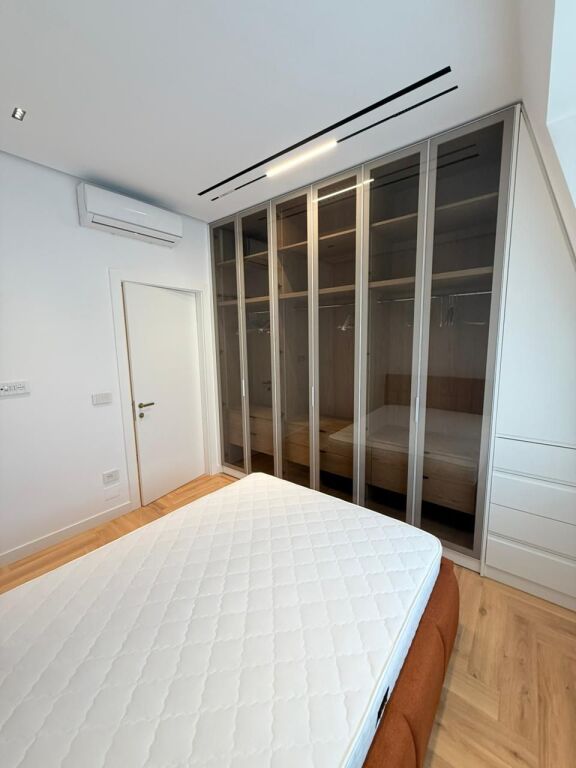 APARTAMENT LUKSOZ 2+1 + PARKIM PER QERA TEK TEG