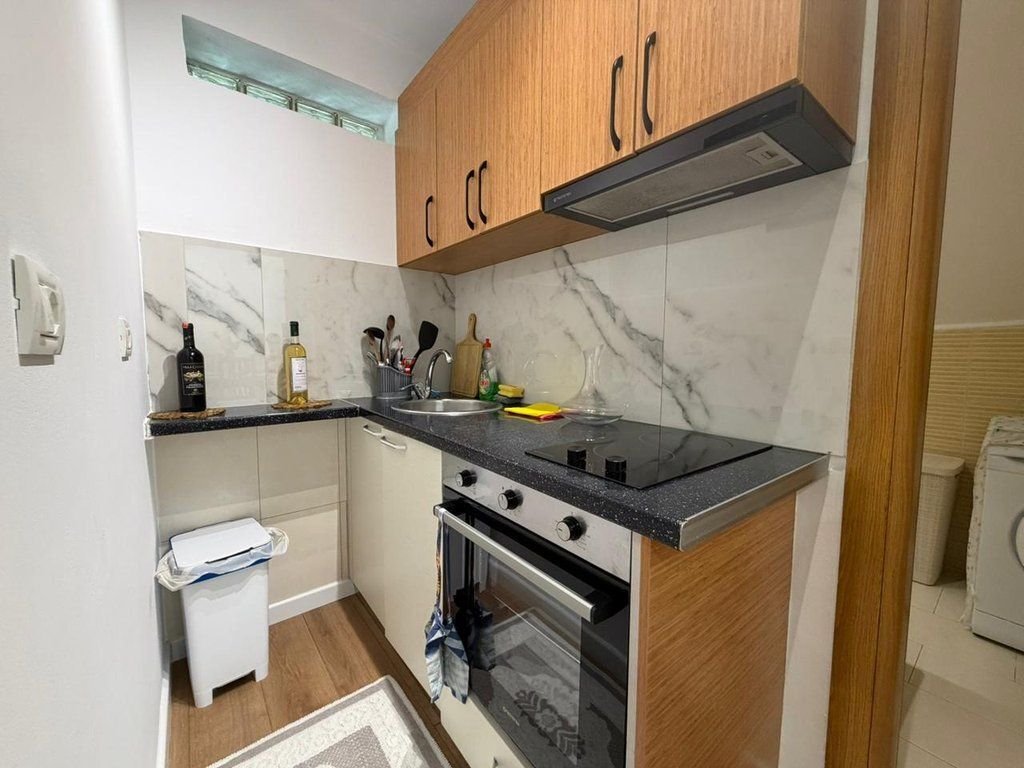 Qera, Apartament 1+1, 21Dhjetori, Tiranë.