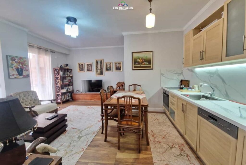 Apartament Me Qera 2+1 Tek Kompleksi Delijorgji ( ID B2201884) Tirane