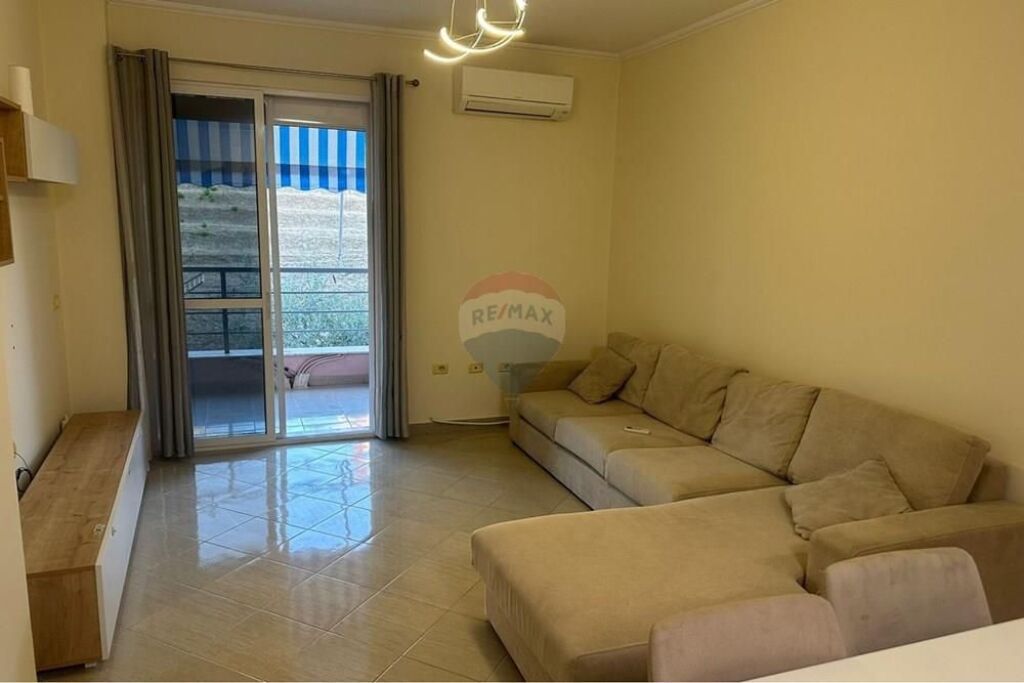 Apartment 1+1 for rent at Kodra e Diellit