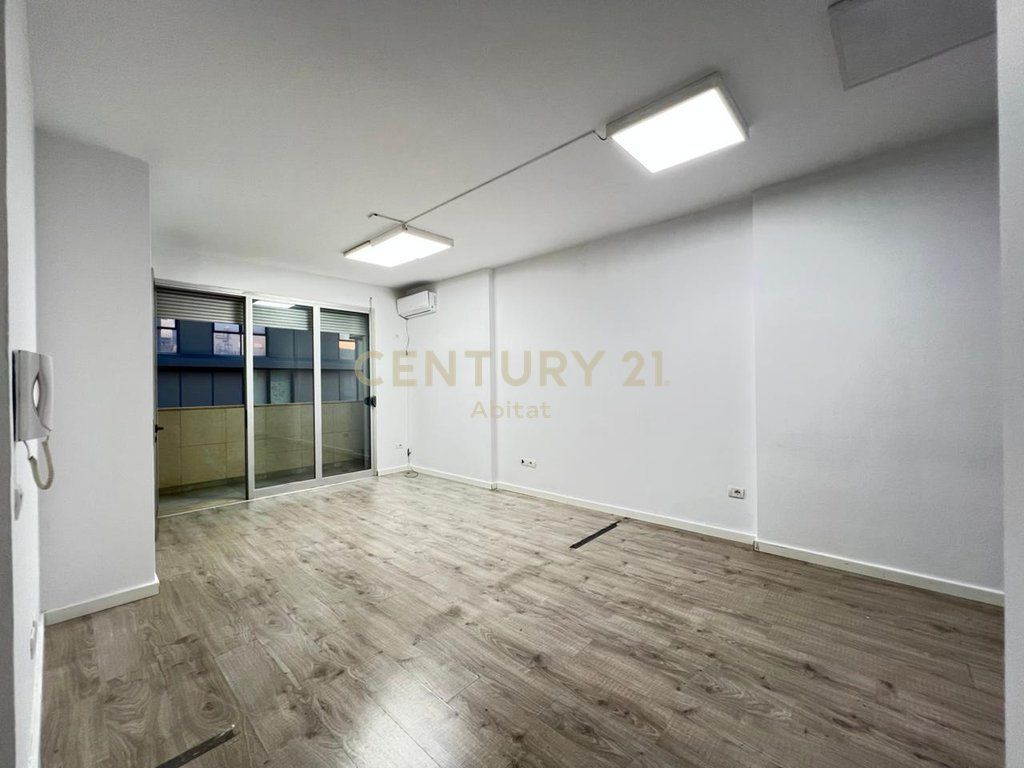 FOR RENT, MODERN OFFICE SPACE - 95 m2, DINAMO STADIUM‼️