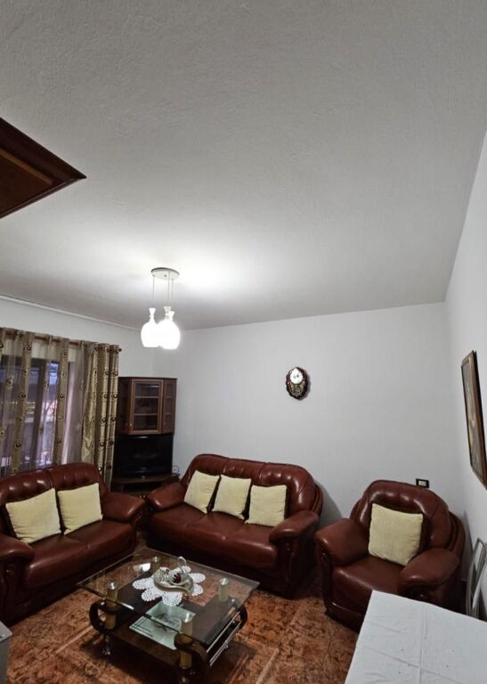 House 2+1 for rent, Astir near Villa L 450 thousand lek