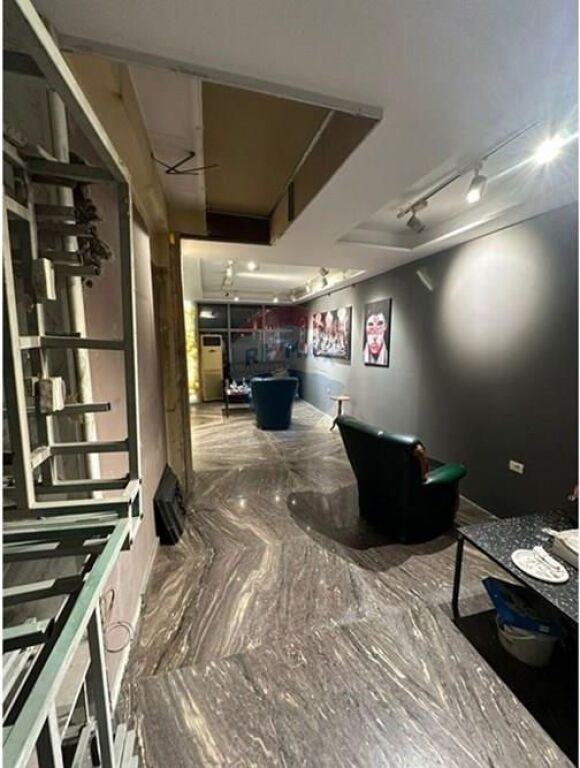 Shop - For Rent - Bajram Curri Boulevard, Tirana(ID: 530281030-998)