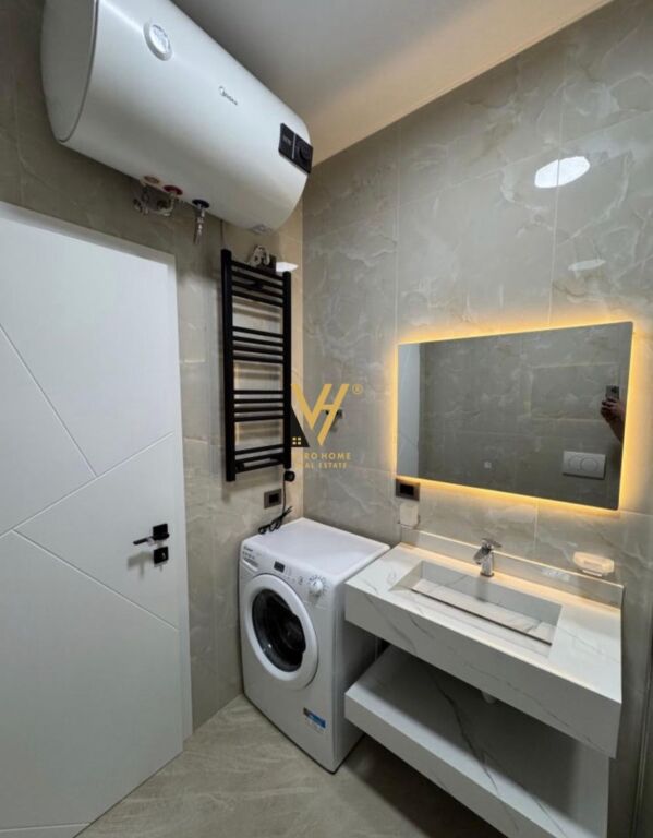 JEPET APARTAMENT 1+1+BLK ME QIRA TE RRUGA NDRE MJEDA 70.000 LEKE