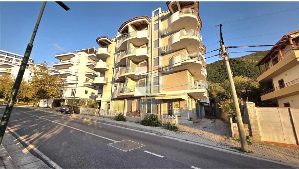 Super Opportunity Apartment 1+1 for sale in Uji i Ftohtë, near Tiku &amp; Mato, Vlorë