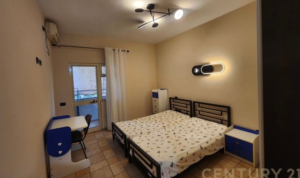 Apartment 1+1 for rent, Kavaja Street