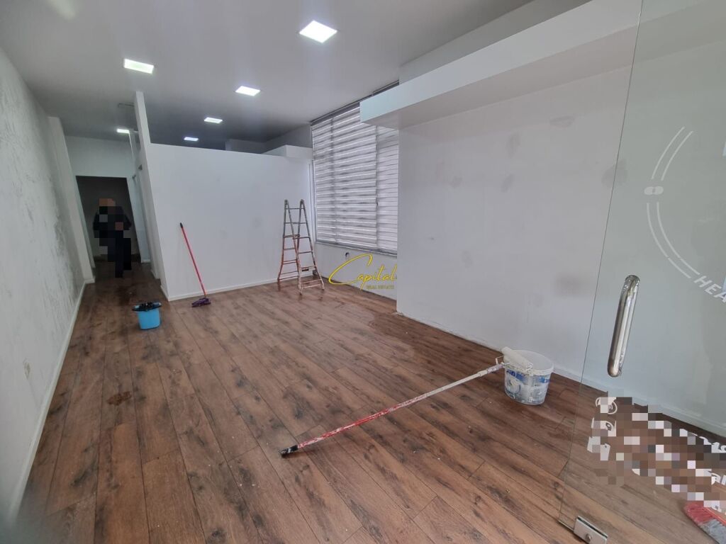 BUSINESS PREMISES FOR RENT 50 M2 MYSLYM SHYRI 60,000 LEKE