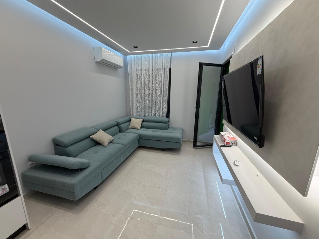 Apartment 1+1 for sale with 🅿️parking 📍5 Maji, Newly furnished new building✨
