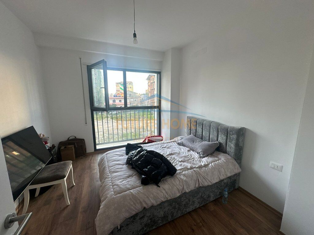 Qera, Apartament 2+1+2+Post Parkimi, Bulevardi Ri, Tirane