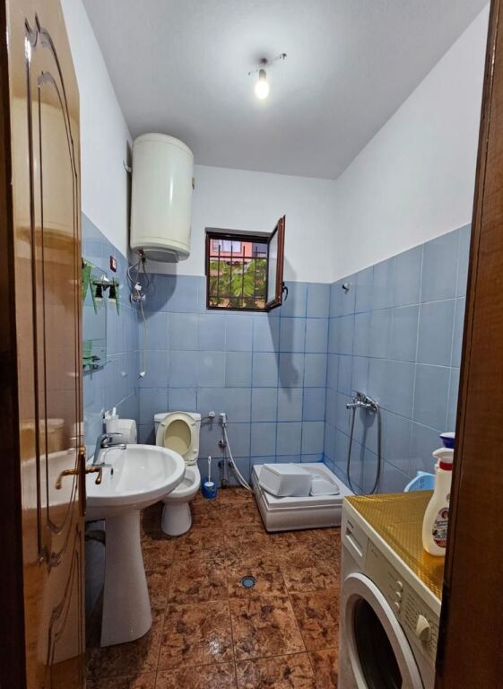 Jepet me qera shtepia 2+1 , Astir prane Viles L 450 mije leke