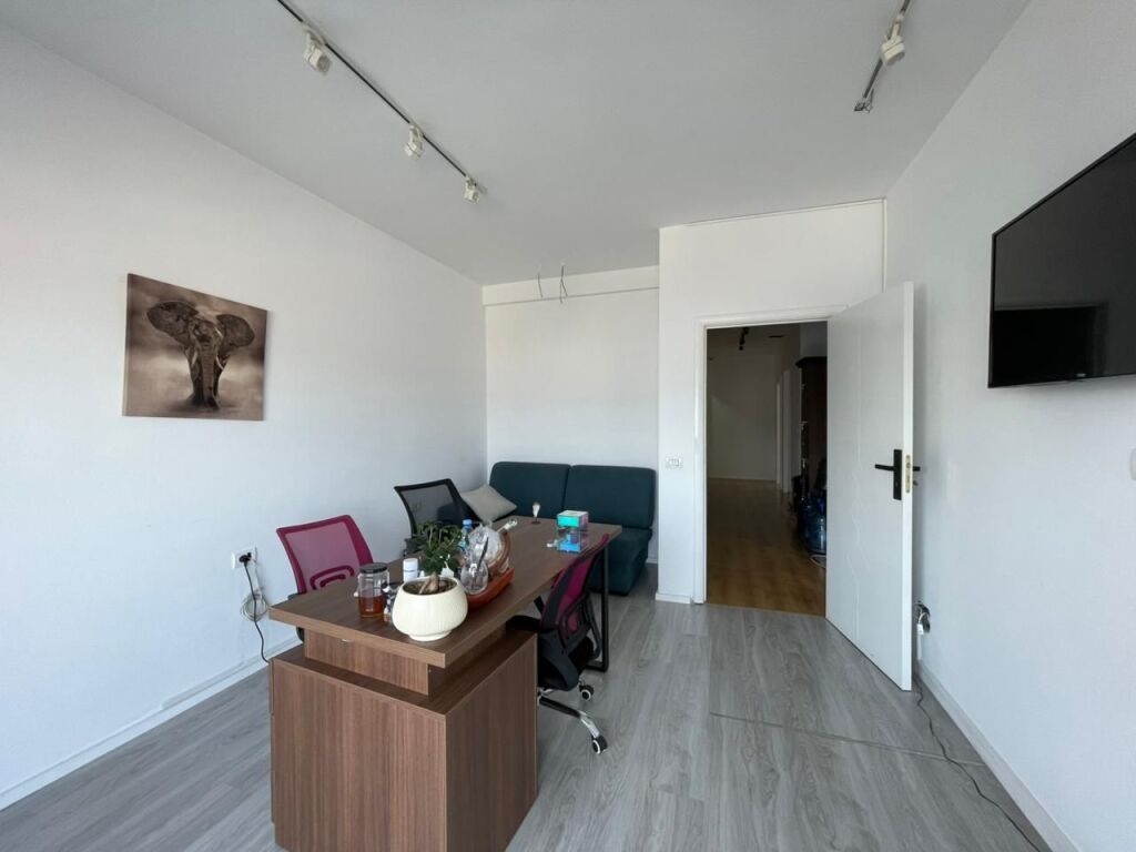 PREMISES FOR RENT AT KRISTAL CENTER