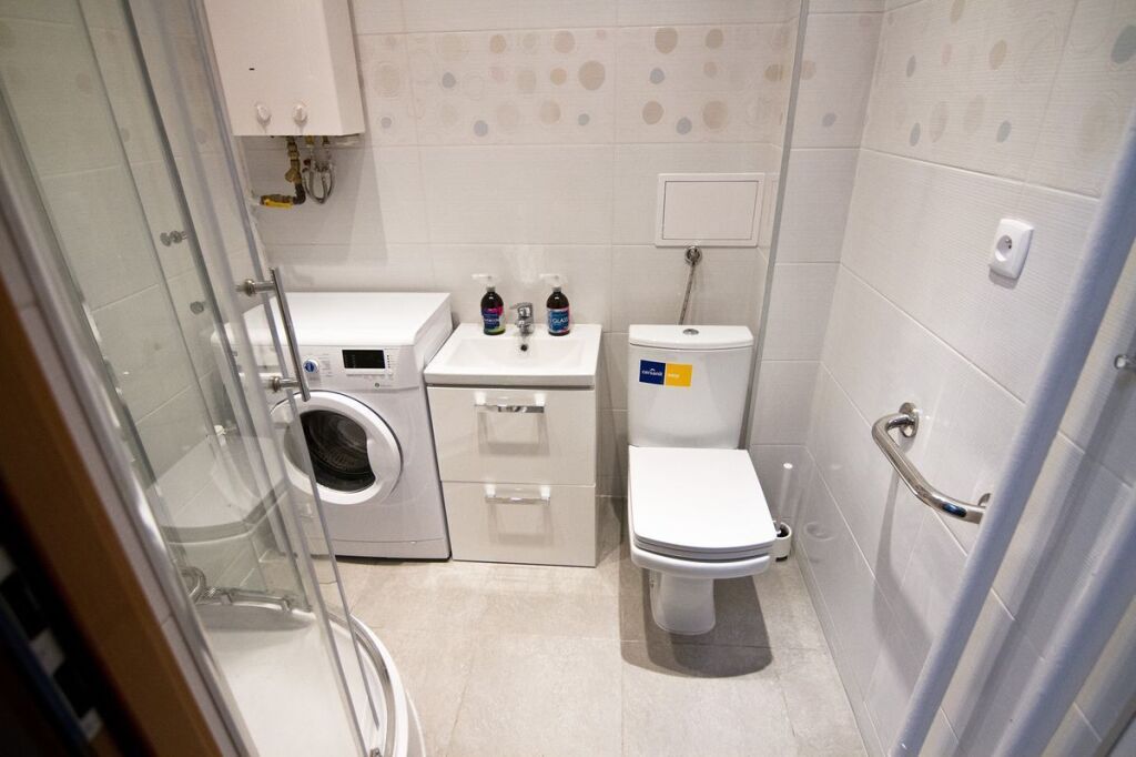 Kryqezimi i Myslym Shyrit, jepet me qera apartament modern 1+1+Blk.