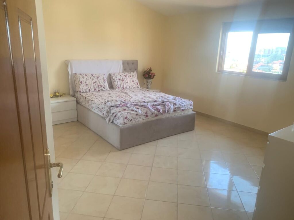 APPARTAMENTO 2+1. 30000 LEKE.SIRI KODRA