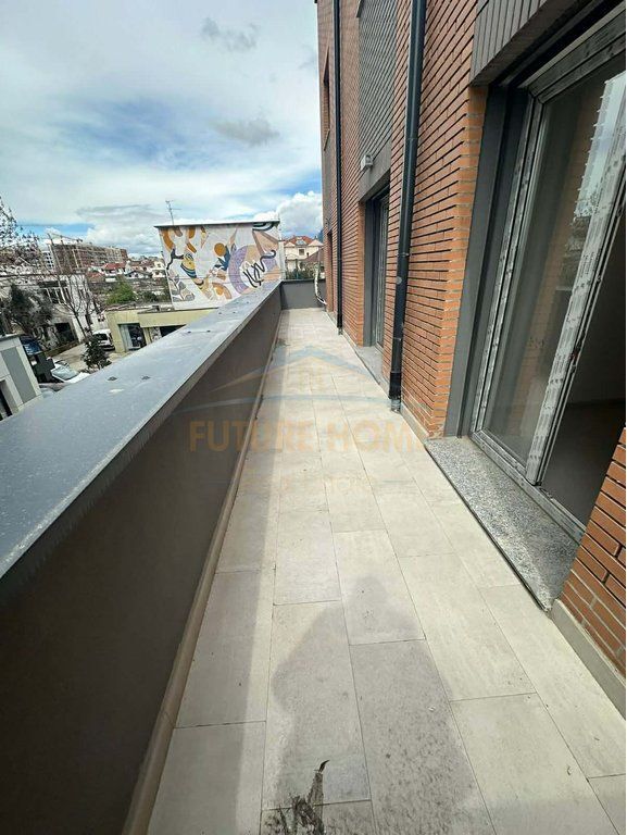 QERA APARTAMENT 2+1 MBIKALIMI PASKUQANIT   