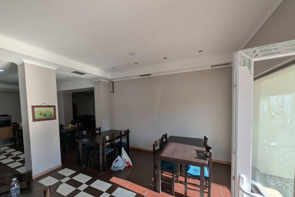 Qera | Ambjent Biznesi | Bulevardi Bajram Curri | 1500 €/muaj