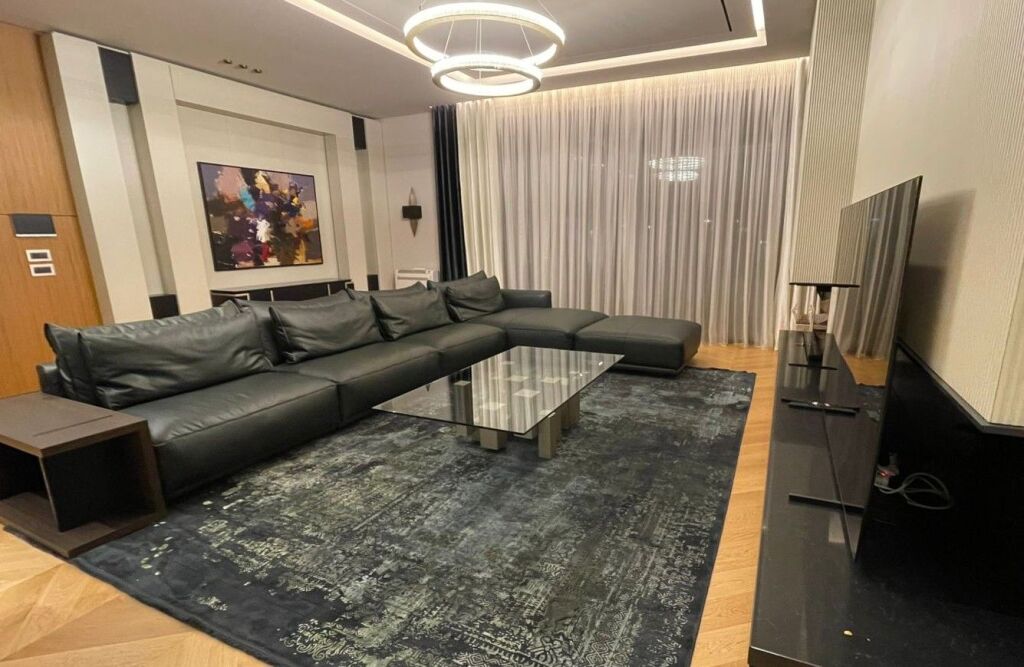 📌3-Storey Villa for Sale – Mandarin Residence