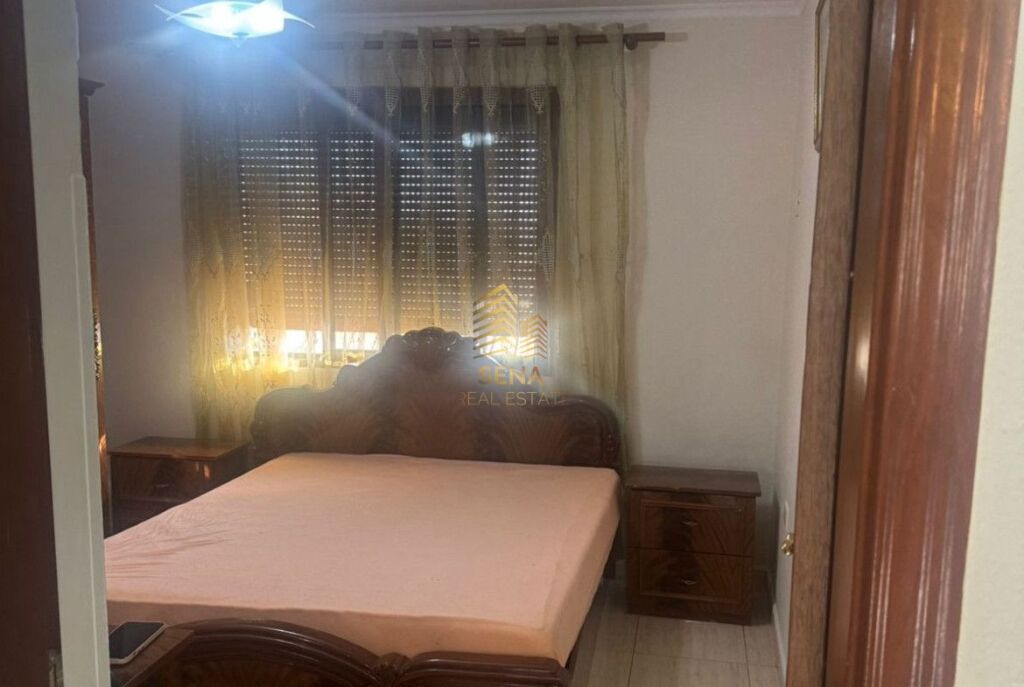 Qira, Apartament 1+1+Kuzhine e Vecuar, Kongresi i Manastirit, 40.000 Lek/Muaj